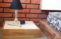 MASHstudios, muebles simples de materiales nobles